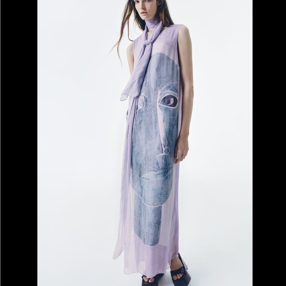 Zara Dresses & Skirts - ZARA FLOWY PRINTED DRESS WITH SCARF. Brand new with tag.